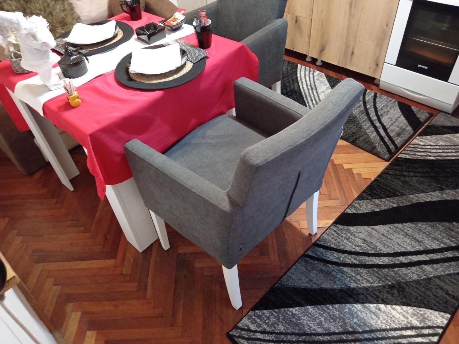 Apartman En Dusanovac エクステリア 写真