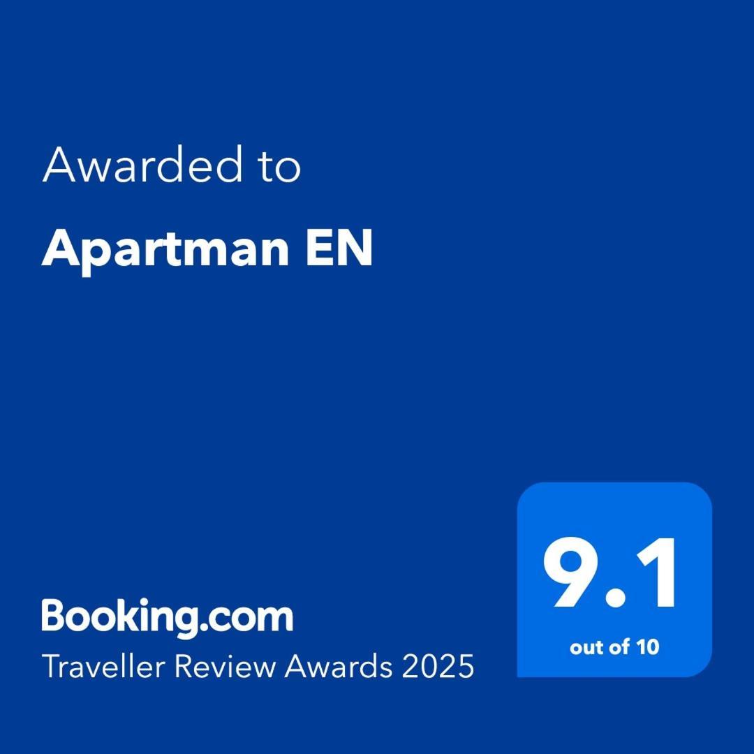 Apartman En Dusanovac エクステリア 写真